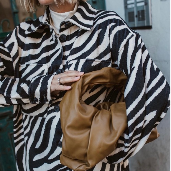 Zebra print oversized shirt jacket - Picture 2 of 4